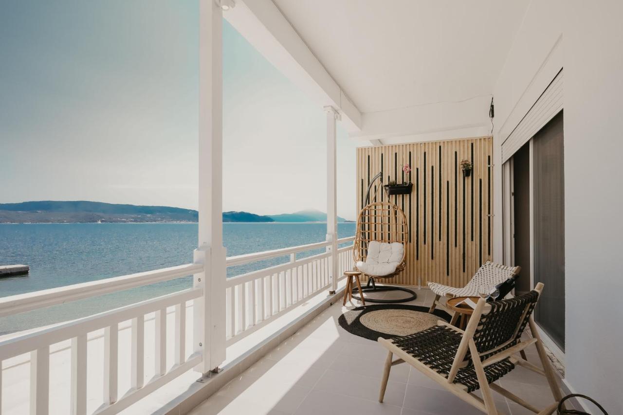 Trinity Suites Ammouliani Hospitality Екстер'єр фото