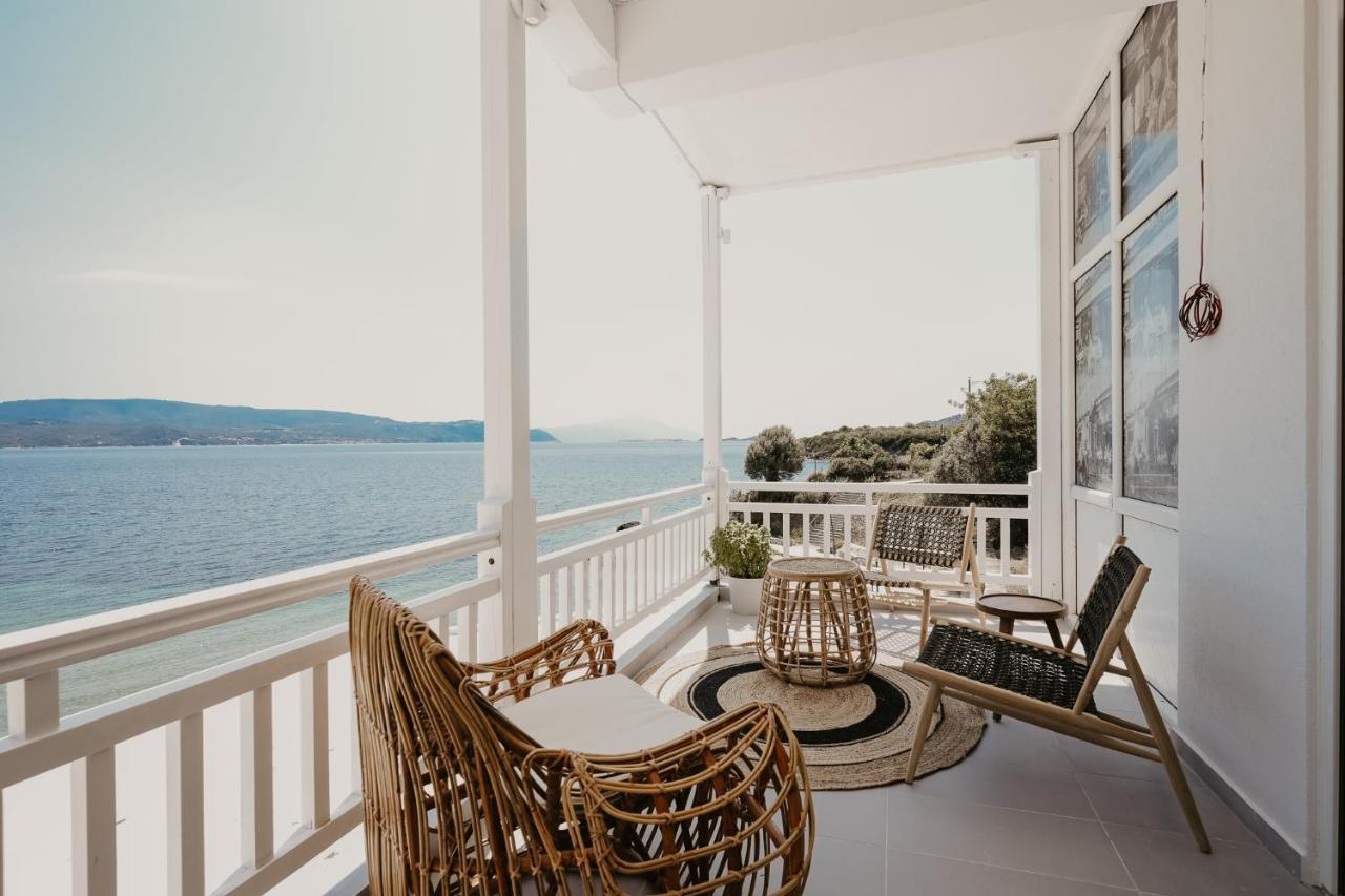 Trinity Suites Ammouliani Hospitality Екстер'єр фото